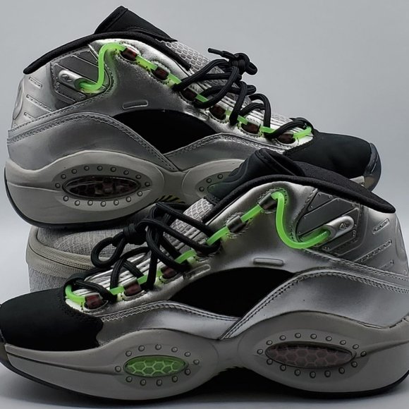 Reebok Question Mid "Minions Gru's Lab" Mens Size 9 Silver Metallic/Black FW7548 - Picture 2 of 9